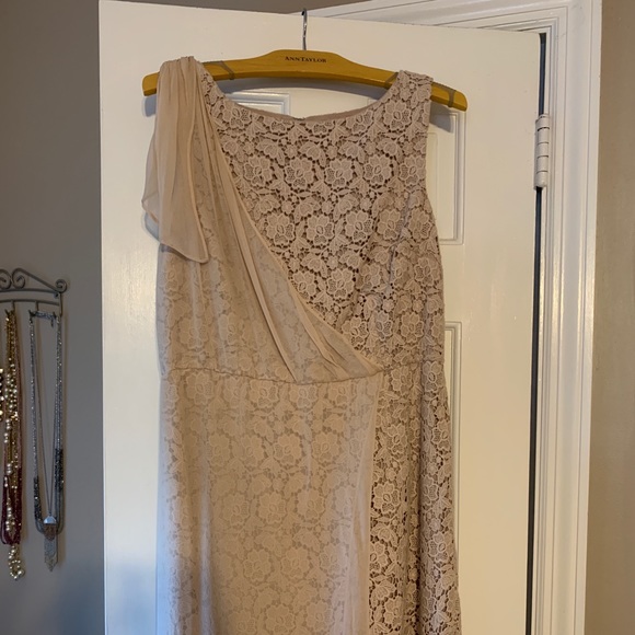 Ann Taylor Dress - Picture 2 of 7